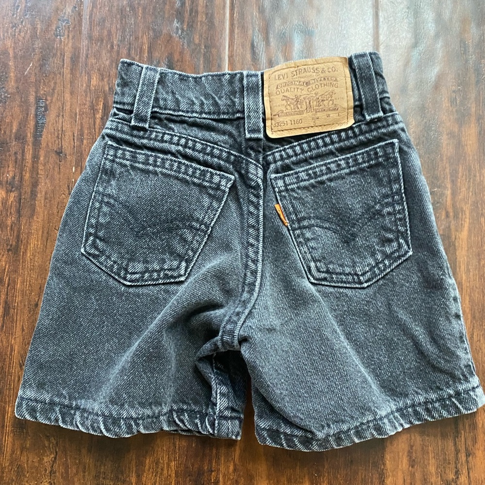 Levi’s 550 orange tab vintage denim shorts